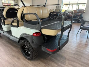 2026 Club Car Onward 6 Passenger Gasoline Golf Cart for Sale (3)